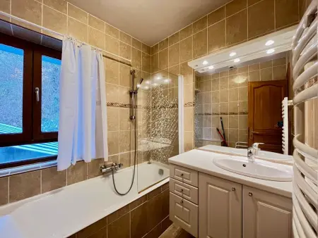 Appartement T3 La Bourboule, 500m du centre : photo 10
