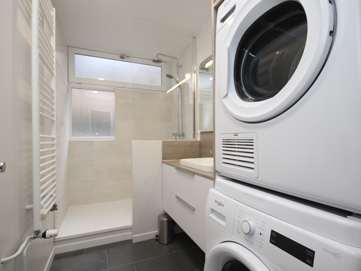 T3 55m² terrasse vue Puy Gros, garage, 200m Thermes - Photo 9