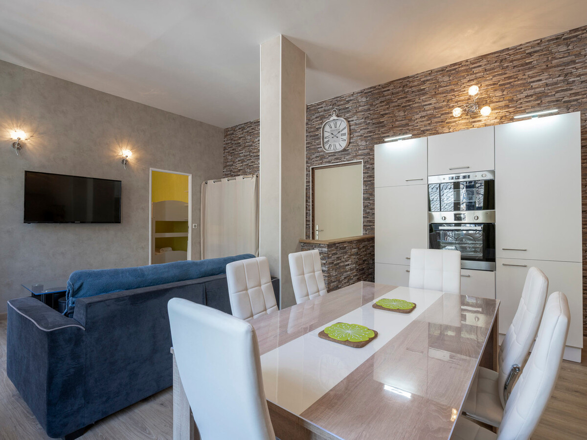 T2 bis 54 m² avec ascenseur, wifi et capacité 6 pers - Photo 1