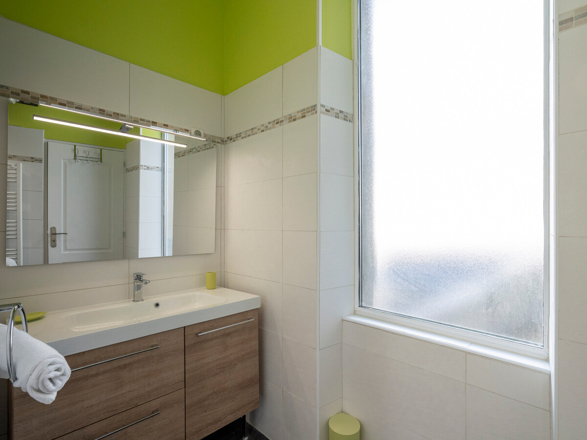 T2 bis 54 m² avec ascenseur, wifi et capacité 6 pers - Photo 9