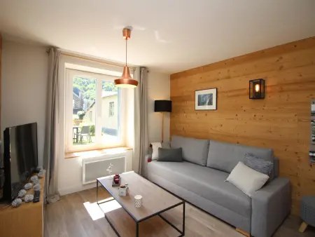 T3 rénové au Mont-Dore, jardin privé et garage : photo 2
