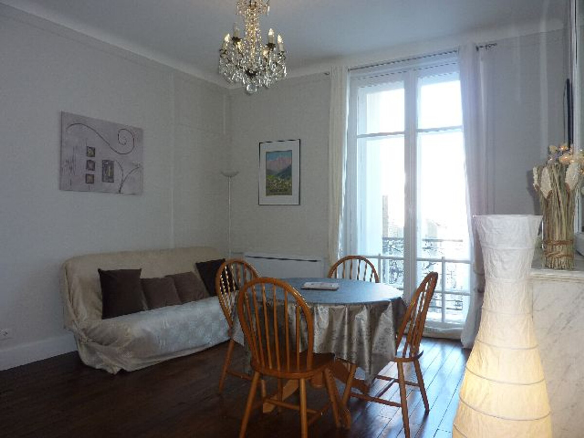 T1 33m² avec balcon et ascenseur au Mont-Dore - Photo 2