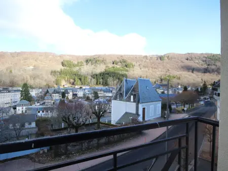 Duplex 6 personnes à 300m du centre de Mont-Dore - Photo 1