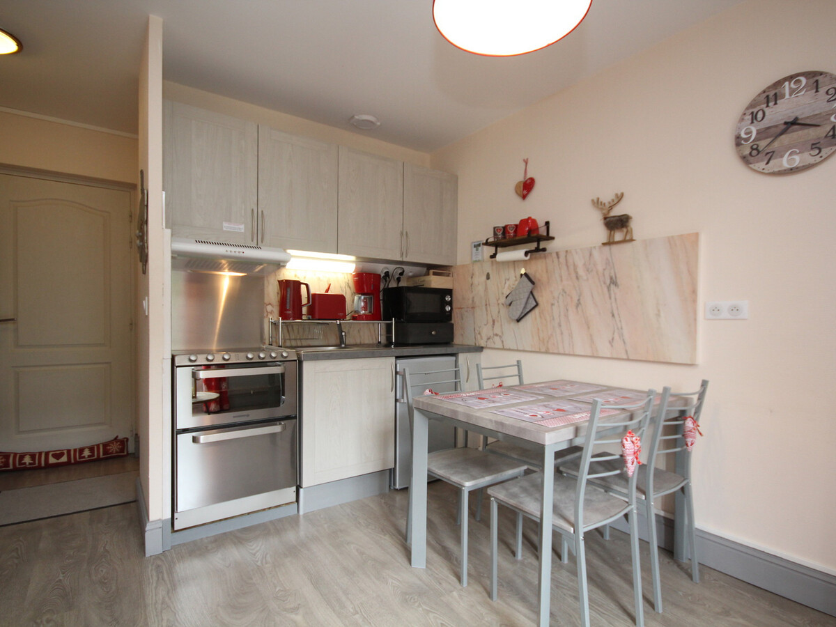 T2 30m² balcon vue Sancy au centre du Mont-Dore - Photo 4
