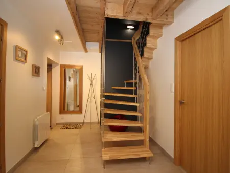 Duplex T3 au Mont-Dore, 2 parkings près des Thermes : photo 5