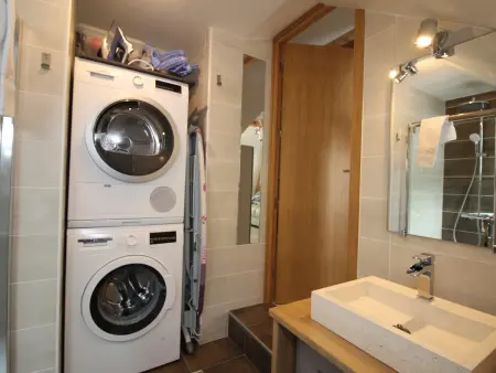 Duplex T3 au Mont-Dore, 2 parkings près des Thermes : photo 9