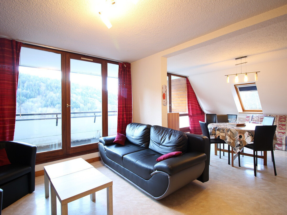Appartement T3 50m² avec terrasse et parking au Mont-Dore - Photo 2