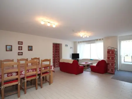 Location appartement à Mont Dore, Grand T3 au Mont-Dore avec Terrasse et Parking