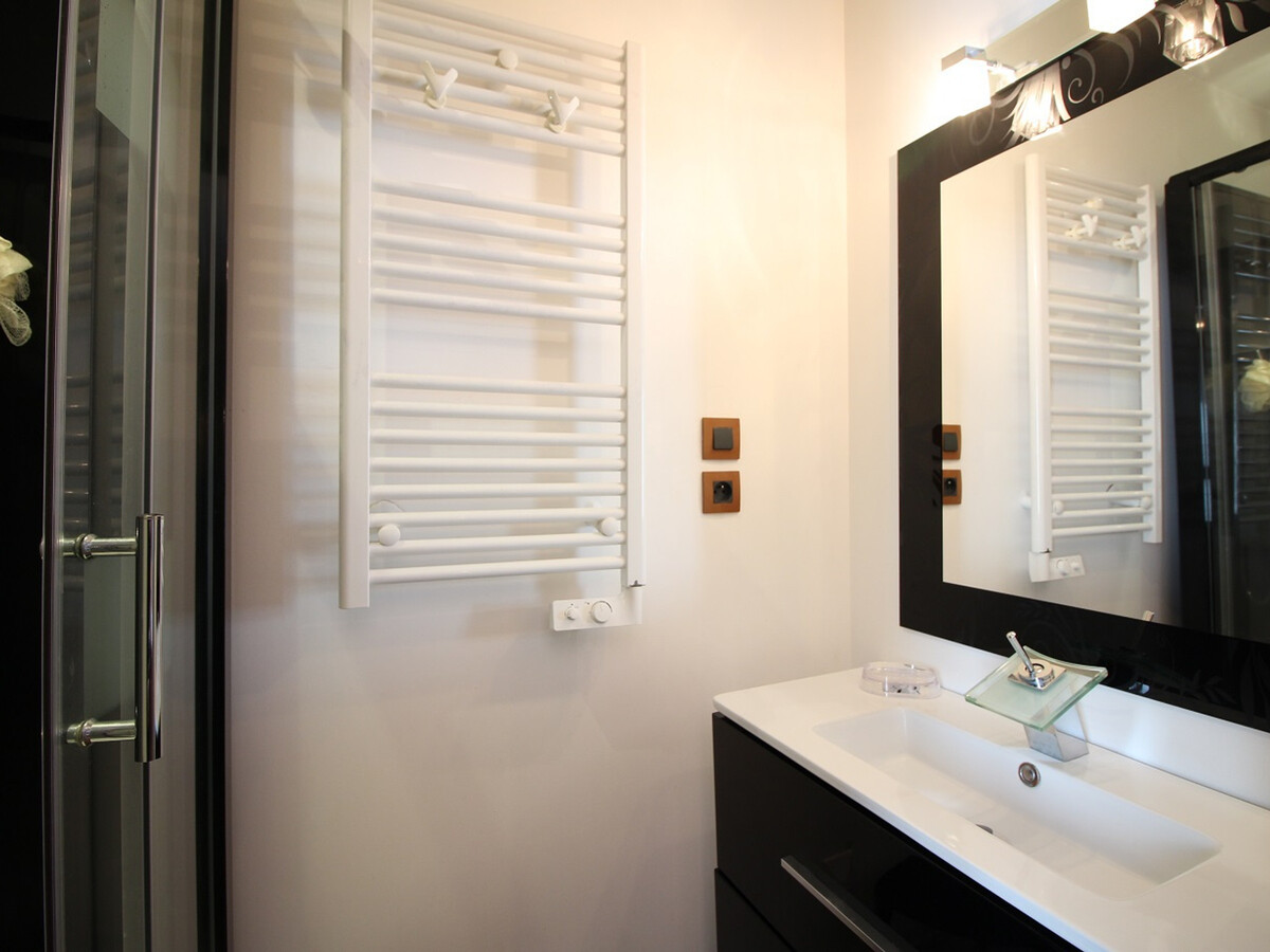 T2 bis 44m² vue montagne, 400m des Thermes - Photo 9