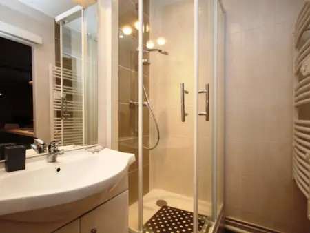 T1 35m² au centre-ville du Mont-Dore, 4 pers. - Photo 4