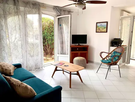 Appartement 40 m² à 50m de la plage, jardin privé : photo 3