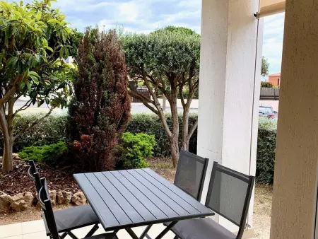 Appartement 40 m² à 50m de la plage, jardin privé : photo 9