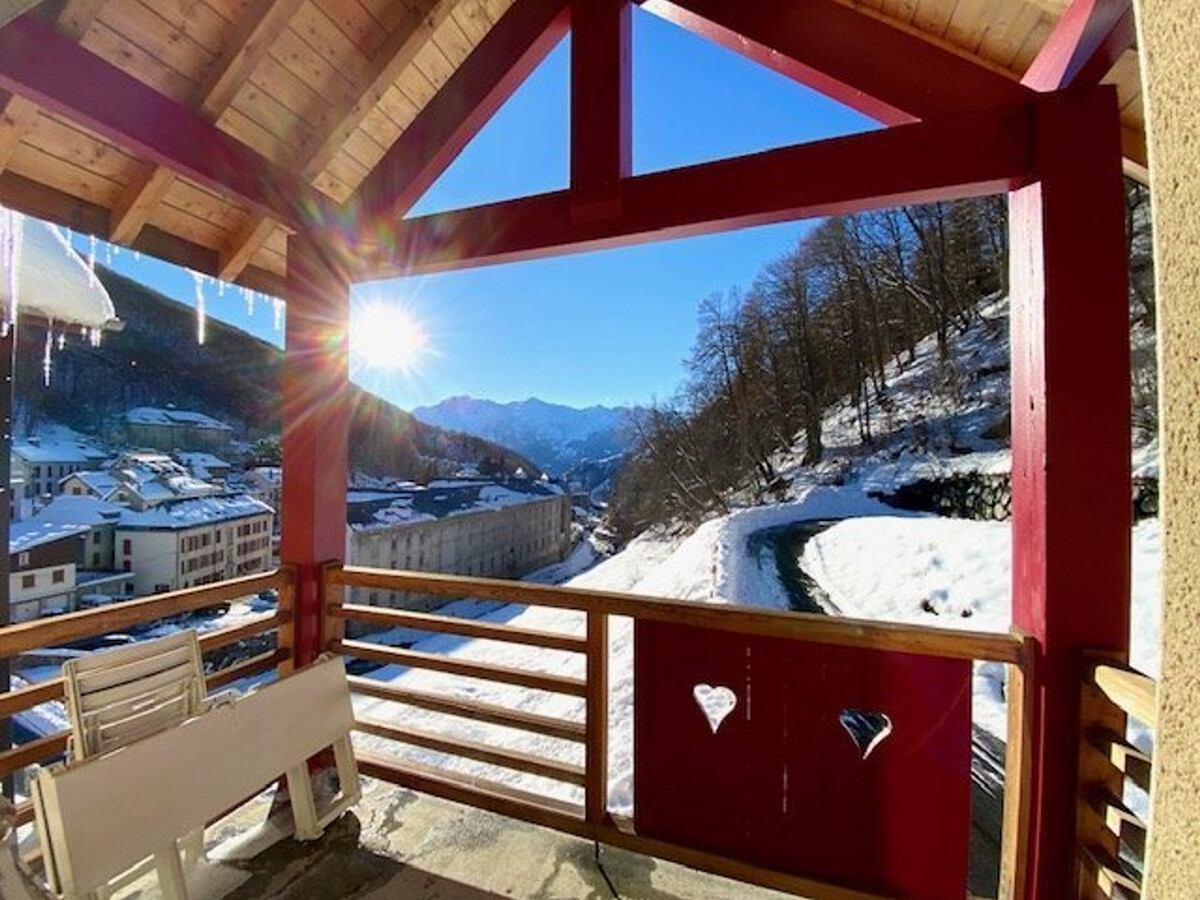 T2 3 étoiles avec balcon, garage, proche thermes - Photo 1