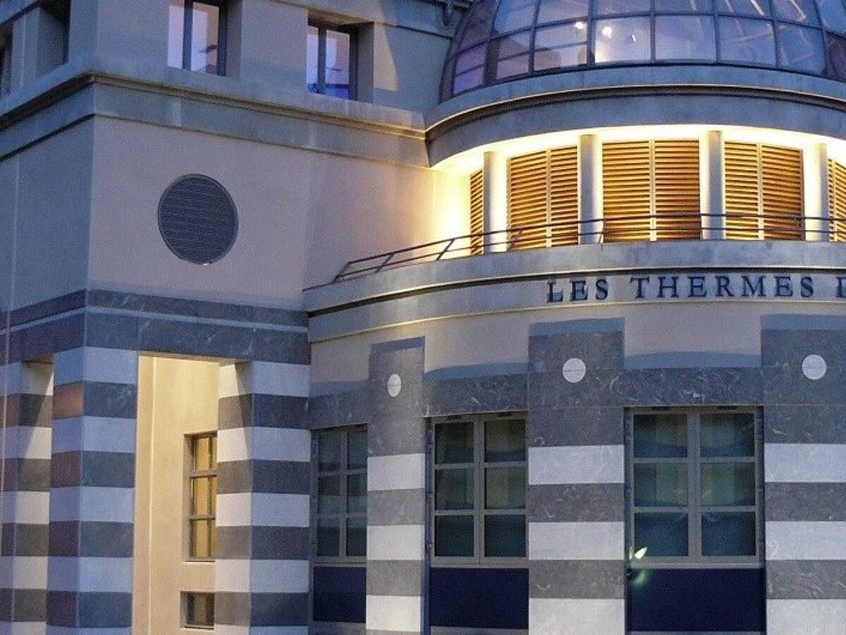 T2 3 étoiles avec balcon, garage, proche thermes - Photo 18