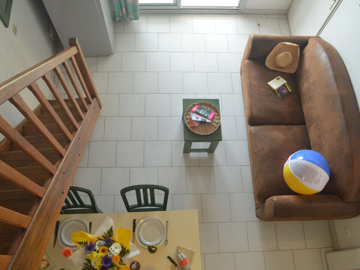 Appart 6e étage avec mezzanine, terrasse et vue port à Fréjus - Photo 5
