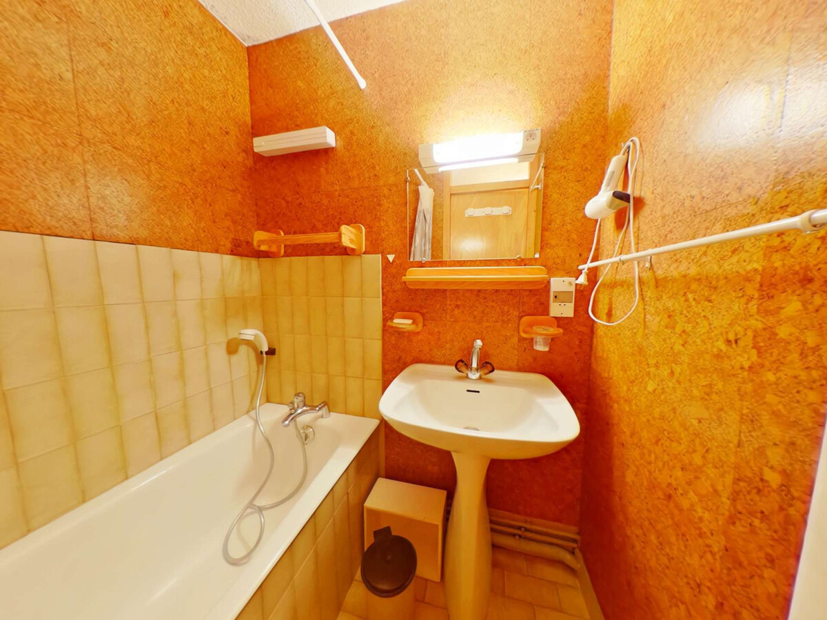 Studio 4 pers aux Saisies, balcon sud-est, centre station - Photo 6