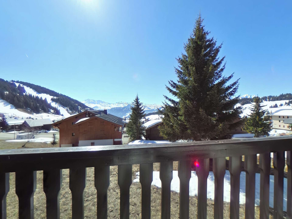 Studio 4 pers aux Saisies, balcon sud-est, centre station - Photo 8