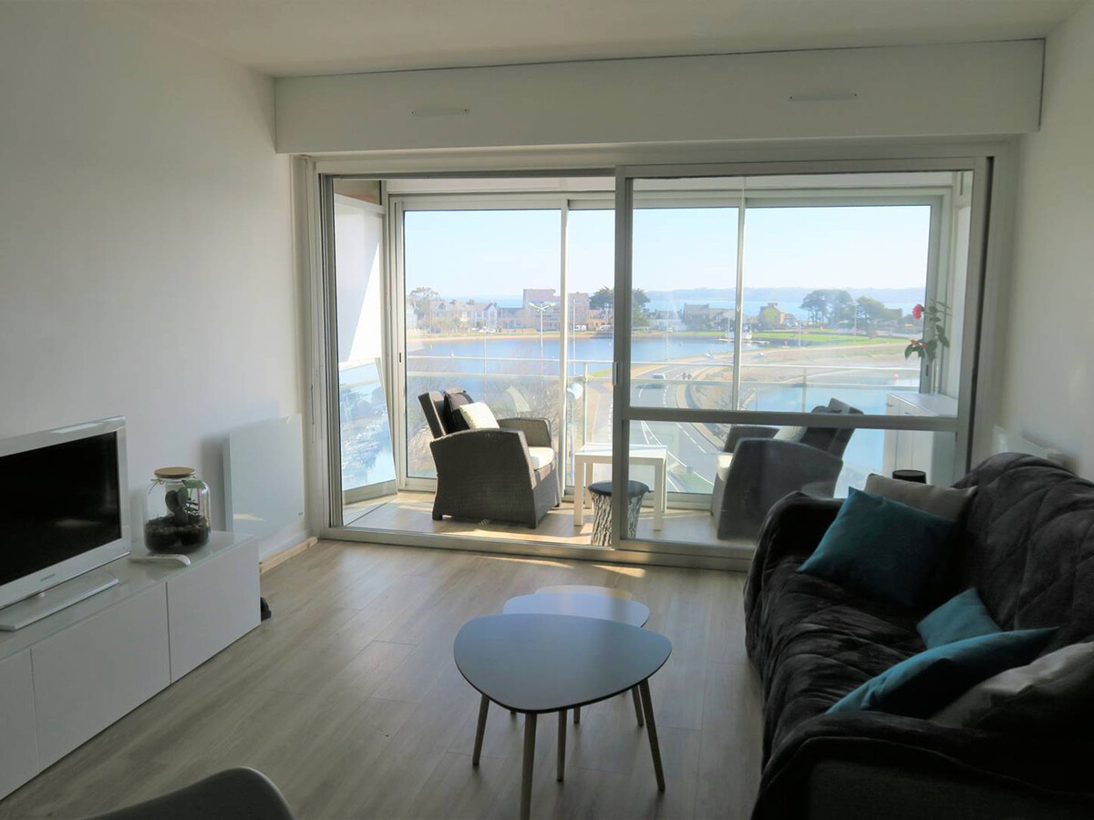 Appartement rénové vue mer face au port à Perros-Guirec - Photo 3