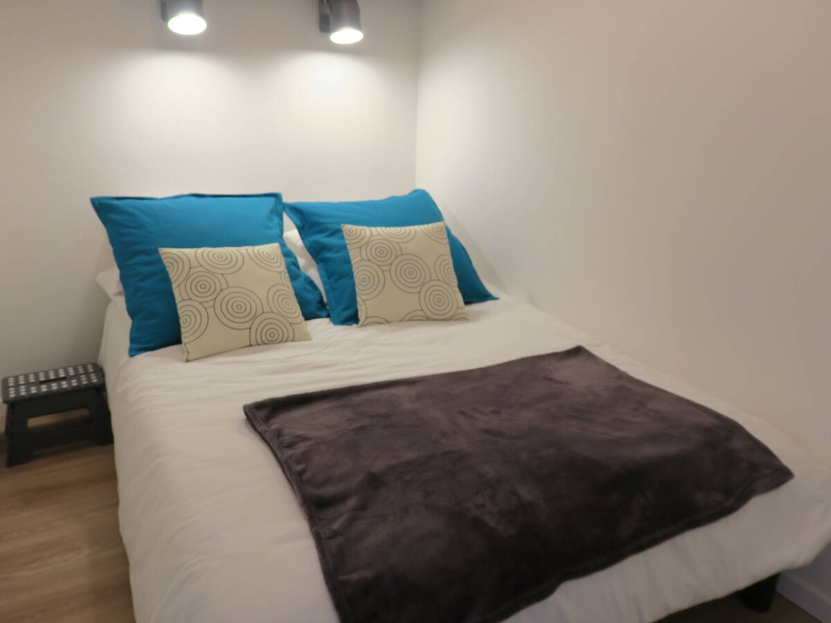 Appartement rénové vue mer face au port à Perros-Guirec - Photo 8