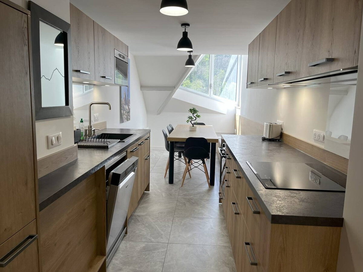 Duplex T4 rénové à Cauterets, 8 personnes - Photo 2