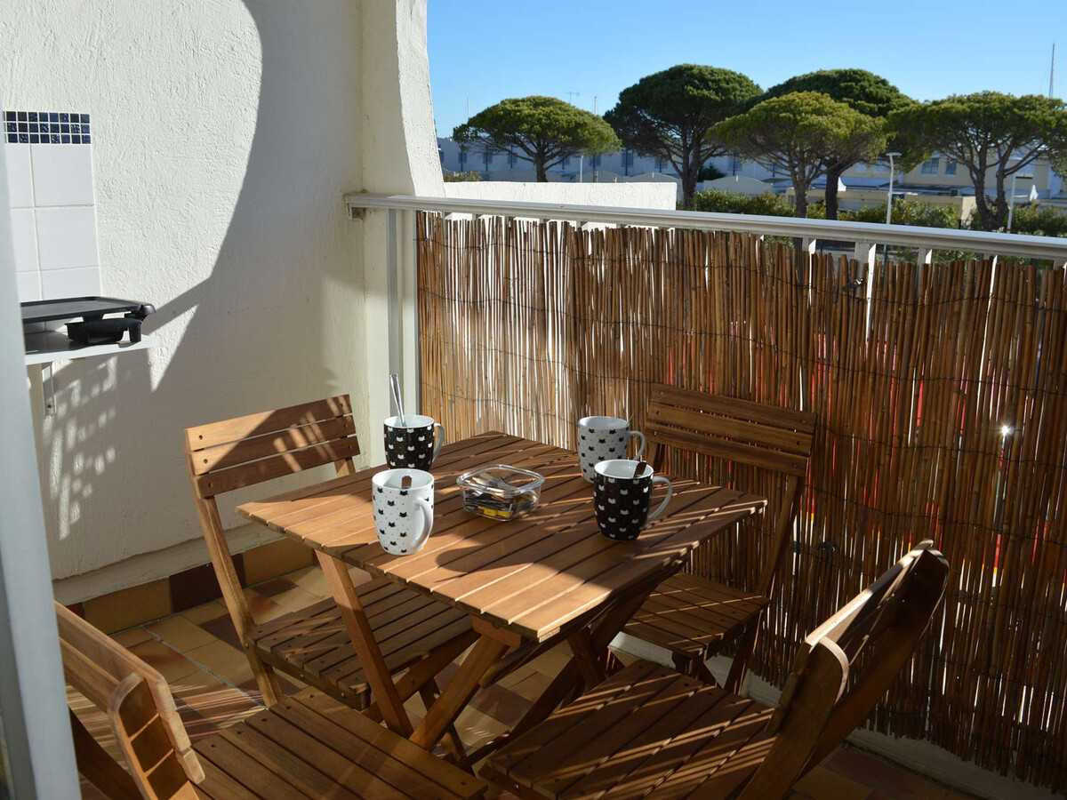 Studio cabine lumineux avec loggia et plancha à Port Camargue - Photo 1