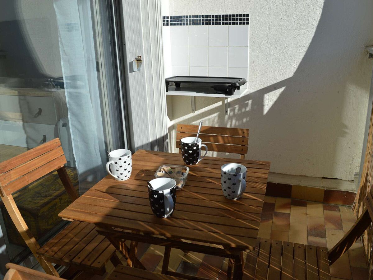 Studio cabine lumineux avec loggia et plancha à Port Camargue - Photo 2