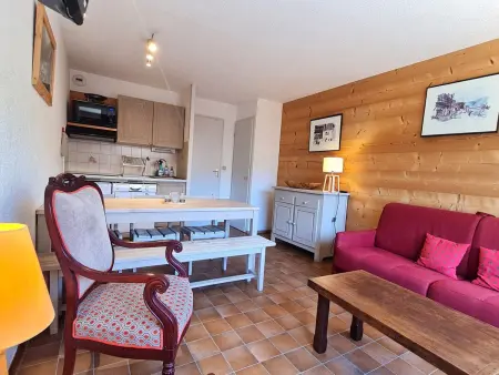 Appartement 2 pièces + 2 coins nuit, balcon sud à La Clusaz : photo 2