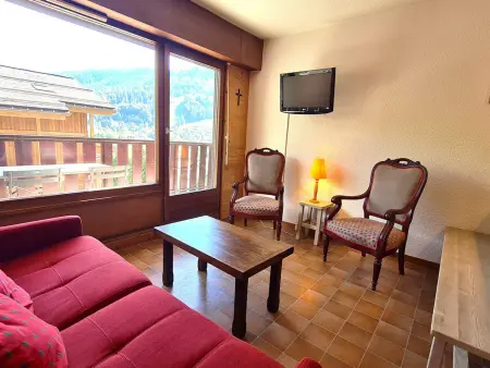 Appartement 2 pièces + 2 coins nuit, balcon sud à La Clusaz : photo 3