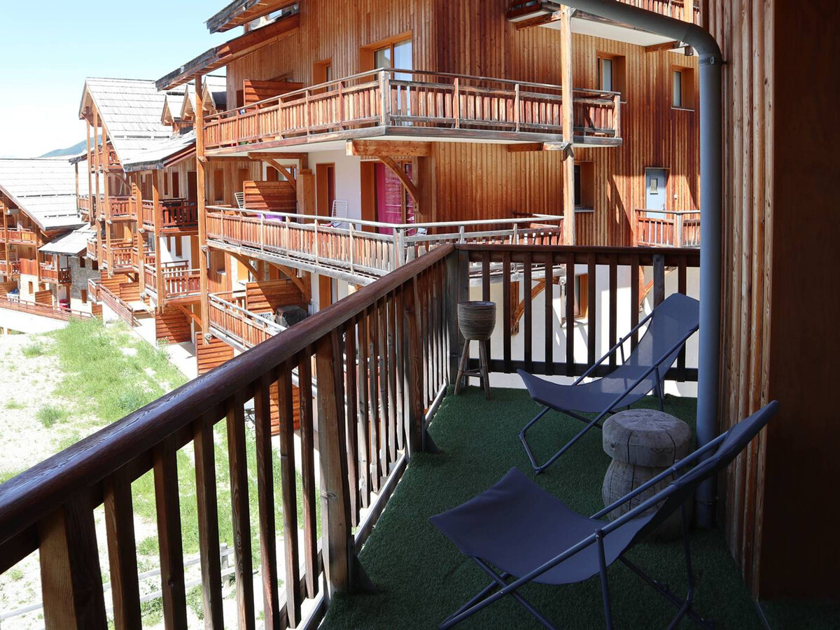 Appartement 6 pers, piscine et jacuzzi aux Orres - Photo 9