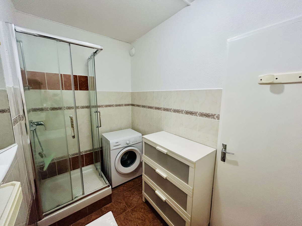 T2 avec terrasse privée en résidence thermal à Balaruc-les-Bains - Photo 11