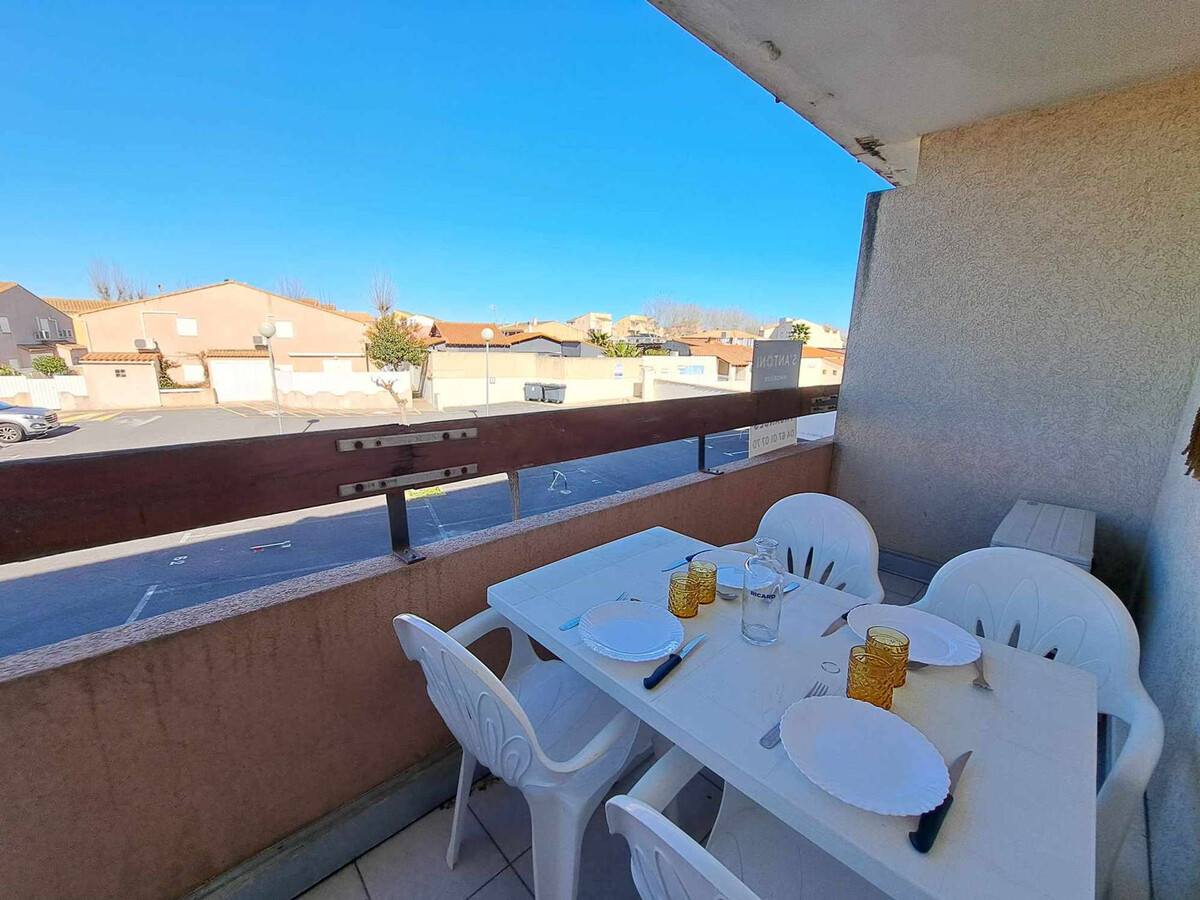 Appartement 2 pièces Marseillan-Plage, balcon Sud-Ouest et garage - Photo 2