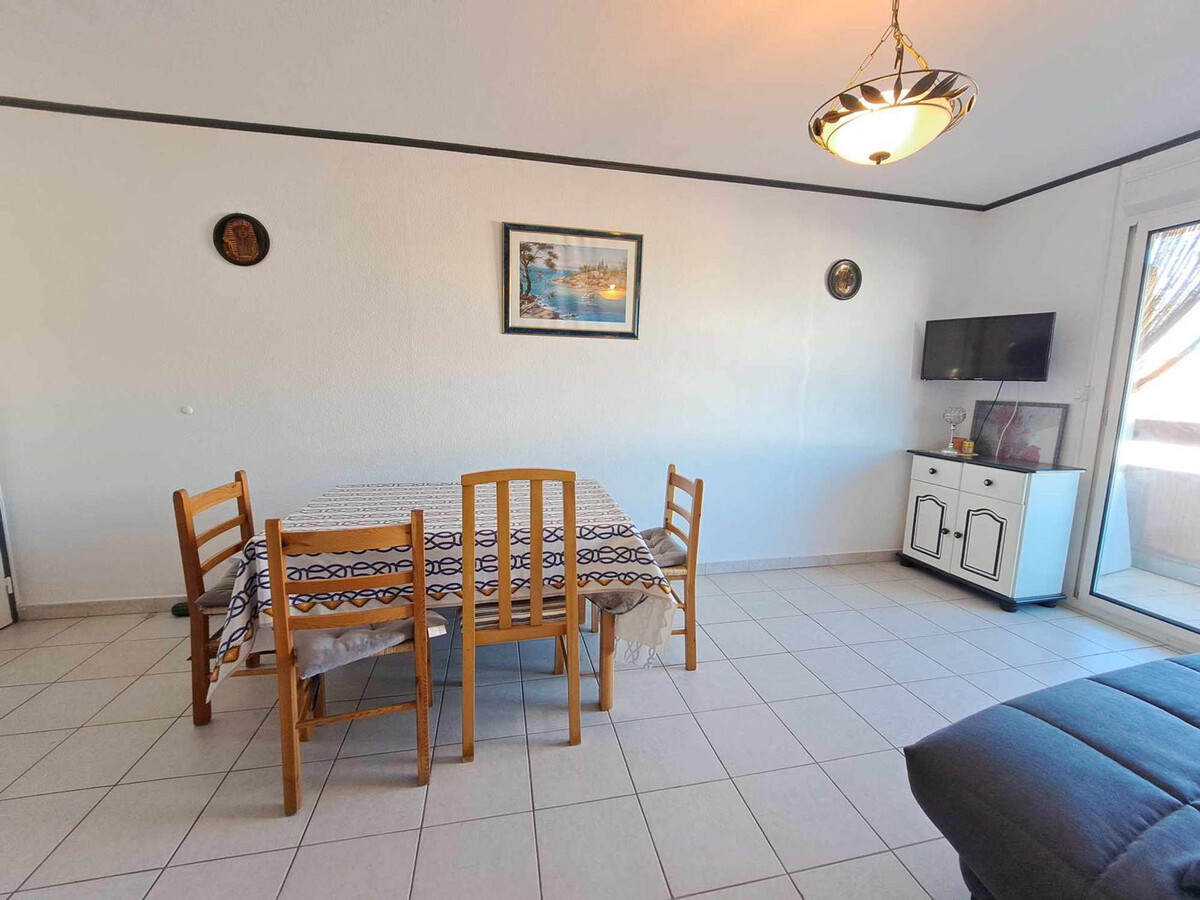 Appartement 2 pièces Marseillan-Plage, balcon Sud-Ouest et garage - Photo 5