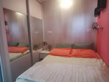T2 climatisé en rez-de-jardin à Cap d'Agde, pinède et parking privé : photo 4