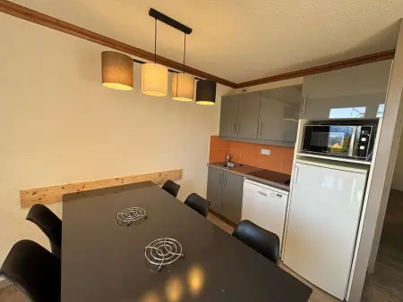 Duplex 6 pers, skis aux pieds, piscine & sauna - L'Alpe d'Huez - Photo 4