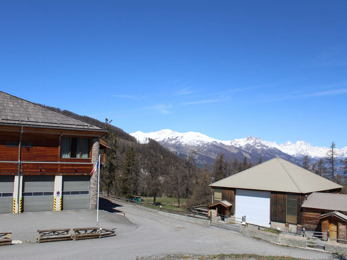 Studio 4 pers. Risoul : balcon montagne, casier à ski - Photo 15