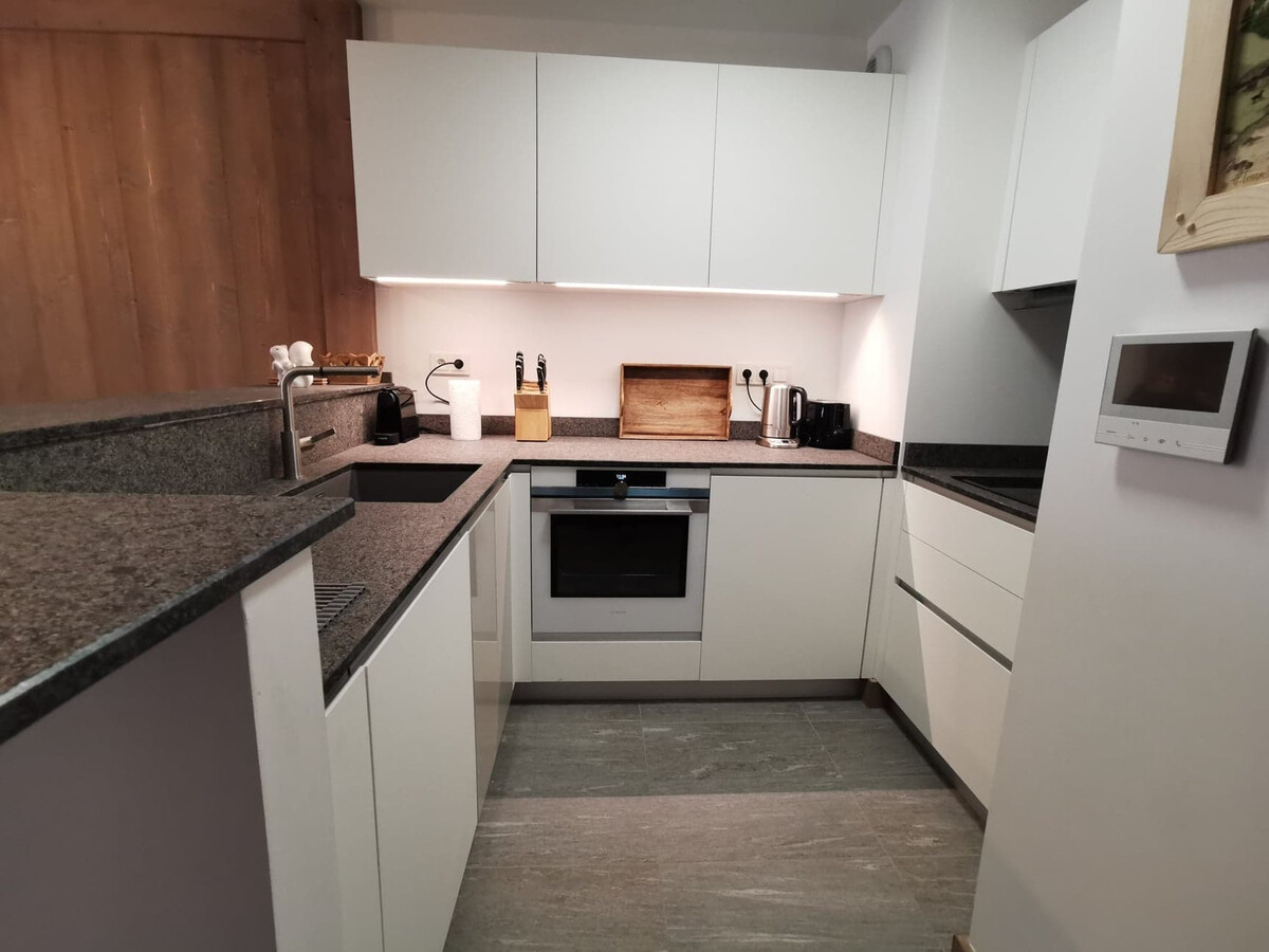 Appartement 54 m² lumineux avec terrasse et parking - Photo 4