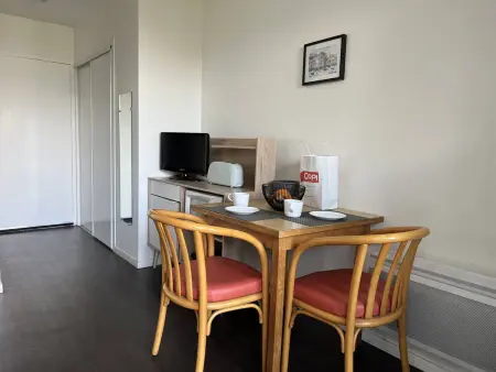 Studio rez-de-chaussée Cambo, terrasse et parking : photo 6