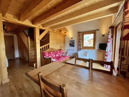 Lou Tibolire : Appartement T3 à Samoëns, ski bus à 50m : photo 3