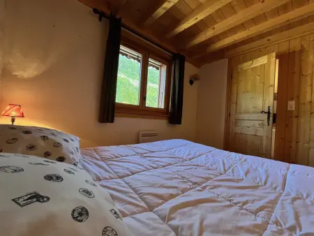 Lou Tibolire : Appartement T3 à Samoëns, ski bus à 50m : photo 6