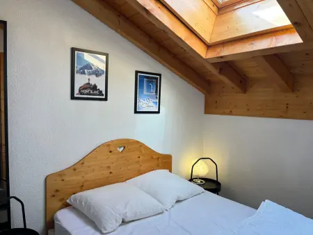 T2 centre Samoëns, balcon sud, ski-bus à 100m : photo 8