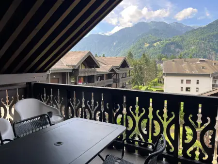 T2 centre Samoëns, balcon sud, ski-bus à 100m : photo 12
