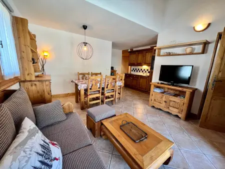 Appartement 2 chambres centre Samoëns, balcon, animaux OK : photo 2