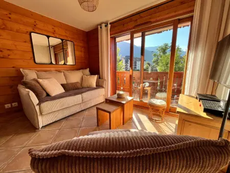 Location appartement à Samoëns, Appartement T3 au cœur de Samoëns avec balcon et parking privatif