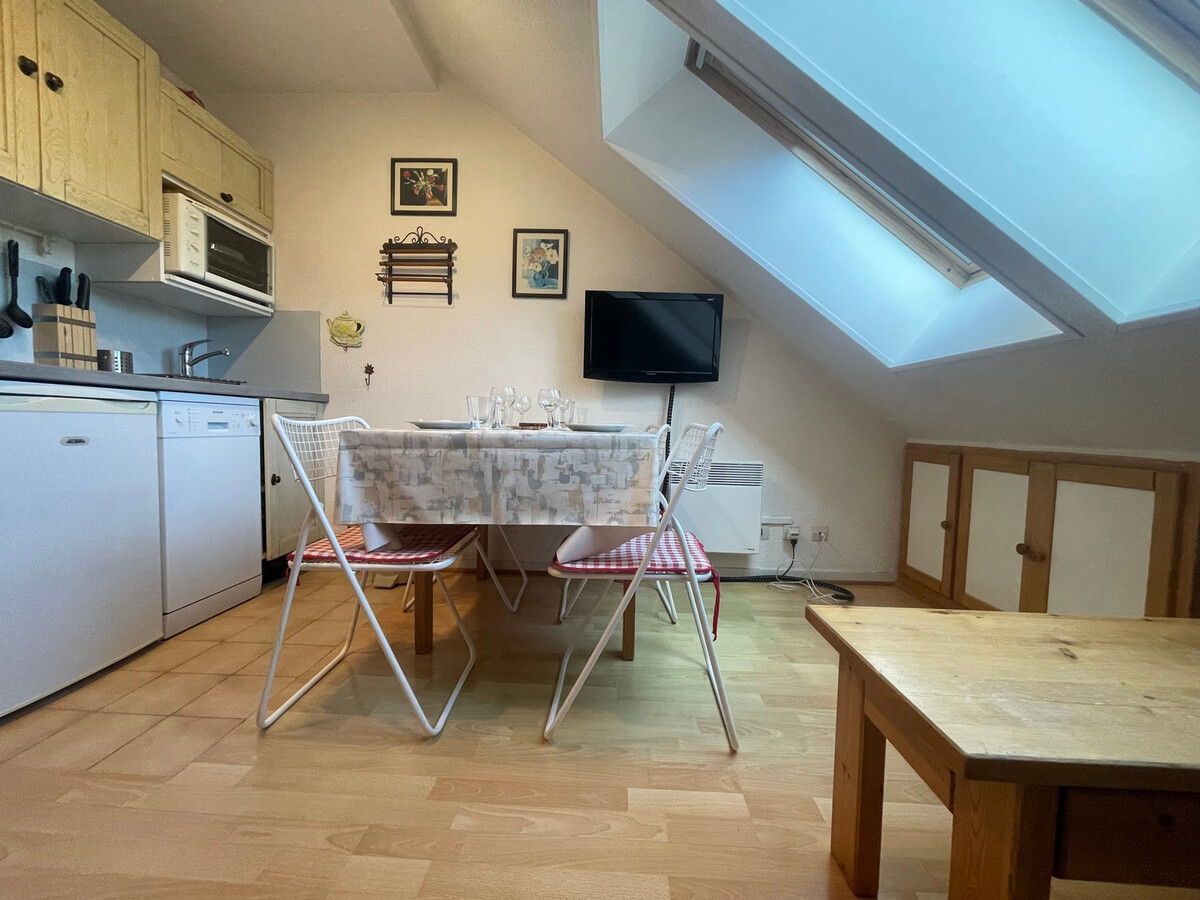 Studio duplex 25m² centre Samoëns, 100m navette ski - Photo 3