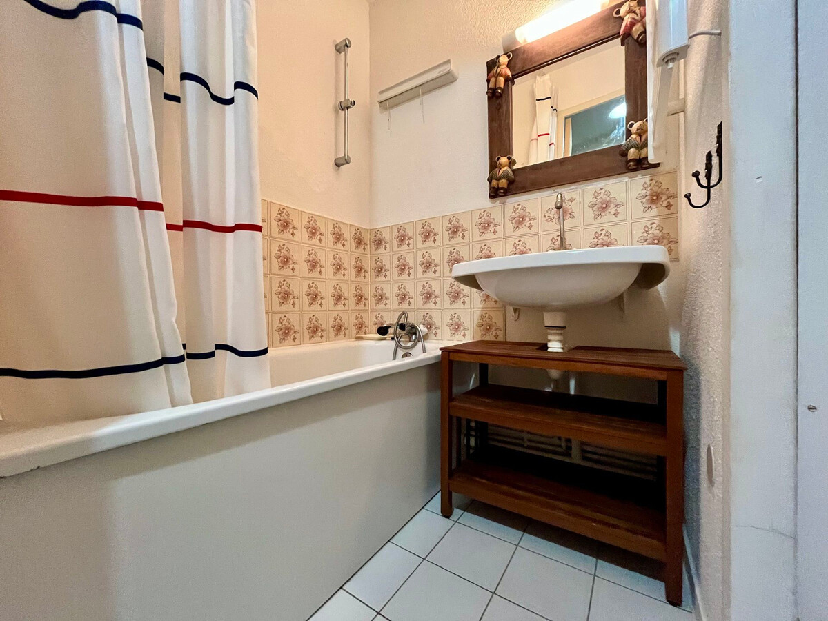Studio duplex 25m² centre Samoëns, 100m navette ski - Photo 5