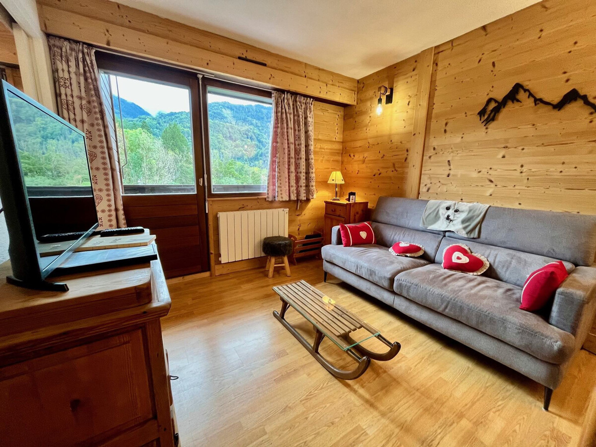 Appartement moderne Samoëns, balcon sud et parking privé - Photo 2