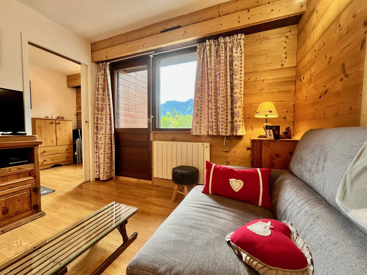 Appartement moderne Samoëns, balcon sud et parking privé - Photo 4