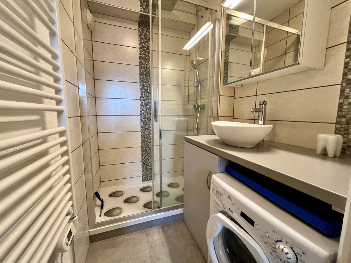 Appartement moderne Samoëns, balcon sud et parking privé - Photo 12
