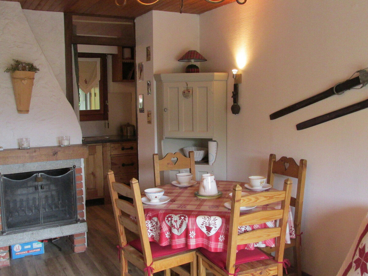 Appartement 6 personnes aux Gets, balcon Sud-Ouest, parking - Photo 4