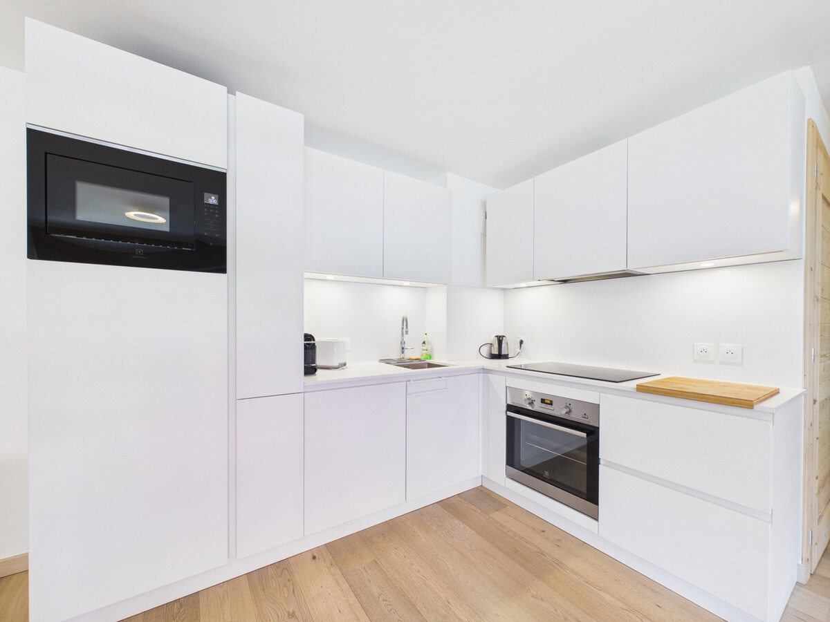 Duplex 86m² au cœur des Gets, 3 chambres, spa et parking - Photo 4